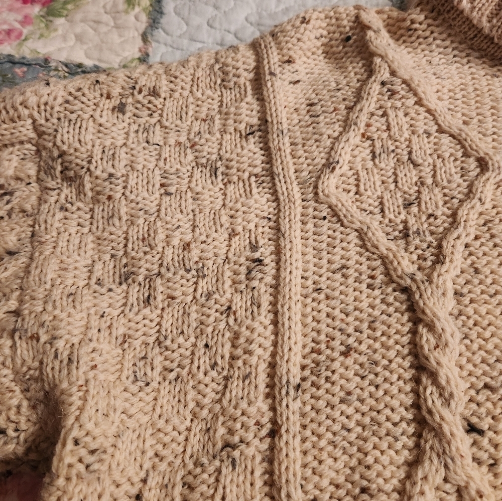 Callan Wool Sweater NWOT - Picture 12 of 16